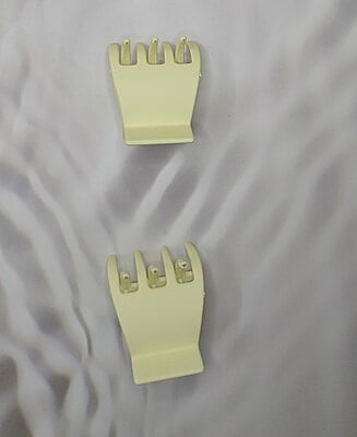 Black claw clip Black claw clip