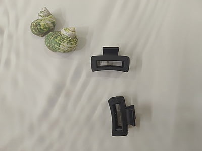 Straight claw clip Straight claw clip