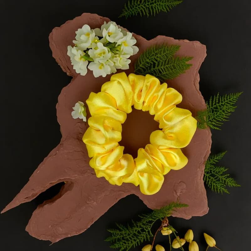 Sunshine yellow slim scrunchie Sunshine yellow slim scrunchie