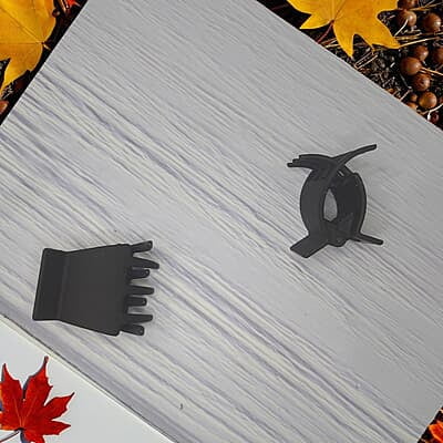 Black claw clip